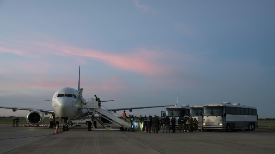 EEUU afirma haber deportado un n&uacute;mero "r&eacute;cord" de migrantes en seis meses