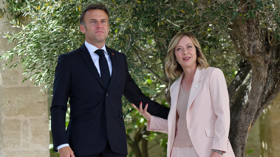 Macron, 'Meloni pi&ugrave; forte? Equilibri Ue non molto cambiati'