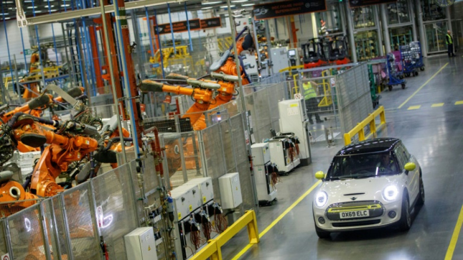 BMW inyecta 600 millones de libros en la electrificaci&oacute;n de los Mini en Reino Unido