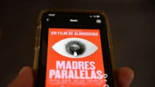 Instagram pide m&aacute;s igualdad para los pezones de mujeres y transexuales