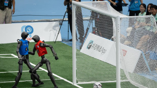 Medaglia d'argento ai robot calciatori italiani alle Olimpiadi di robotica a Pechino