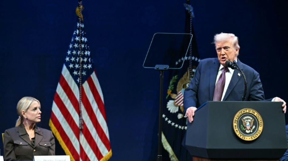 Trump exhorte le ministère de la Justice à agir contre des adversaires politiques