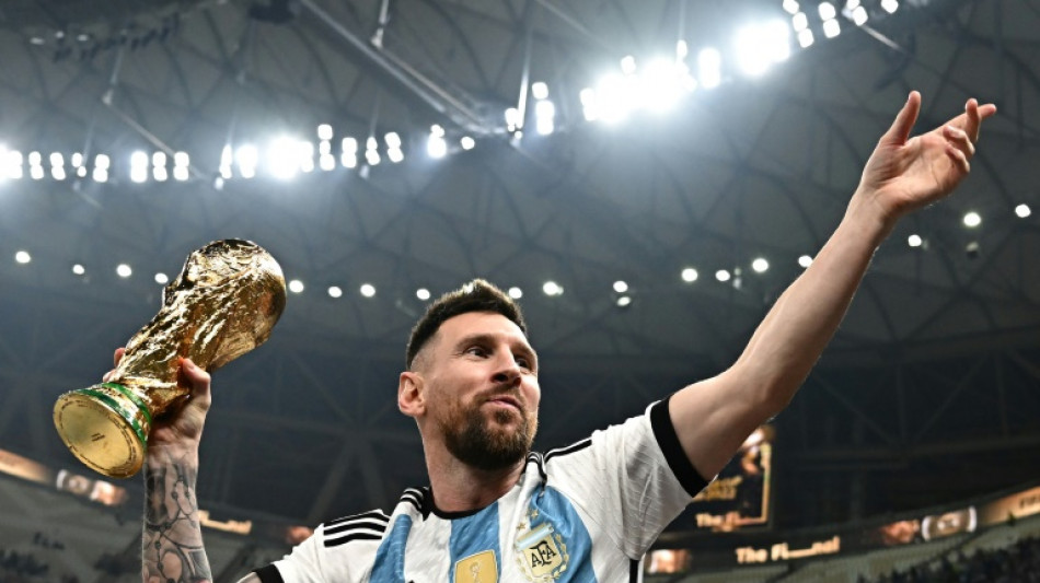 Lote com camisas que Messi usou na Copa de 2022 &eacute; arrematado por R$ 38 mi em leil&atilde;o