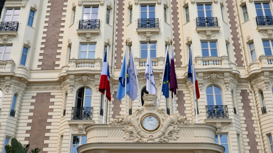 Au Carlton de Cannes, un maître d'hôtel qui "gère l'imprévisible" depuis 40 ans