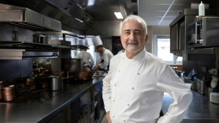 El prestigioso chef franc&eacute;s Guy Savoy pierde su 3&ordf; estrella Michelin