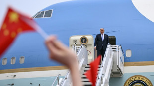 Trump deja China tras anunciar acuerdos comerciales "fant&aacute;sticos"