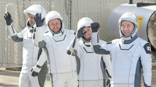 Tripula&ccedil;&atilde;o da ISS retornar&aacute; &agrave; Terra antes por problema m&eacute;dico