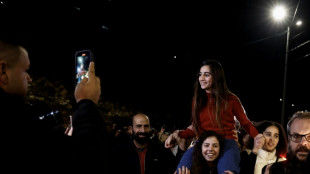 Desbordantes de alegr&iacute;a, los palestinos reciben a los presos liberados por Israel