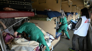 Ucrania dice que encontr&oacute; 1.200 cuerpos cerca de Kiev, este se prepara para ataque