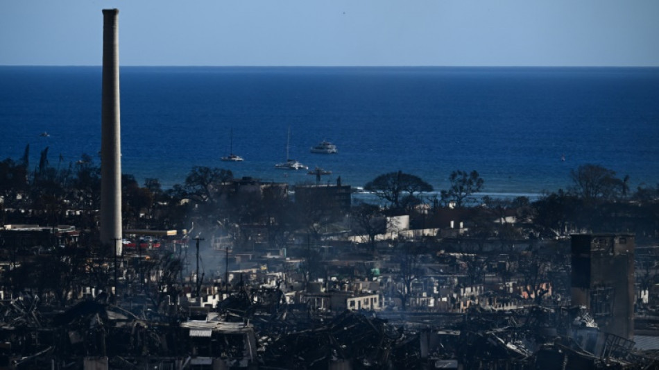 Dans une ville hawa&iuml;enne carbonis&eacute;e, les cendres et le chagrin