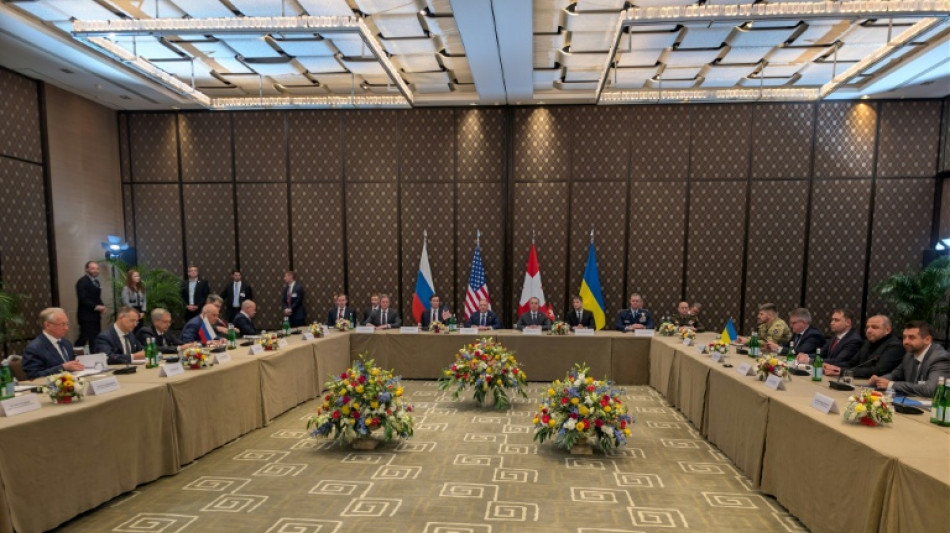 Rusia y Ucrania retoman el di&aacute;logo en Ginebra