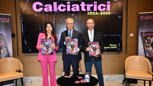 Primo album Panini al femminile, Gravina '&egrave; storico'