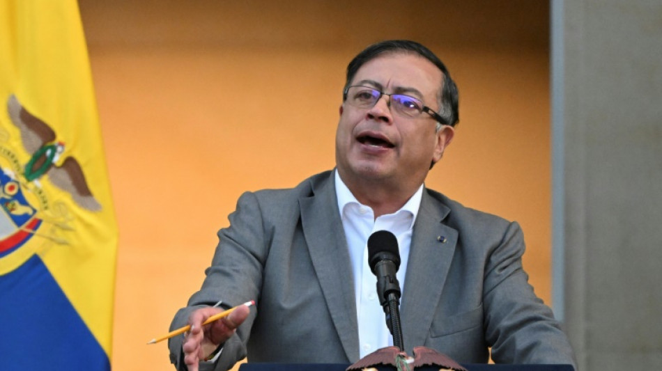 Petro suspende tr&eacute;gua com principal dissid&ecirc;ncia das Farc ap&oacute;s assassinato de crian&ccedil;as