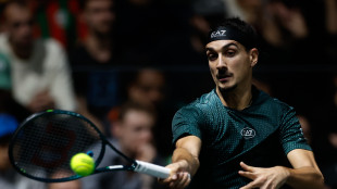 Masters Parigi: Sonego battuto, Medvedev va ai quarti