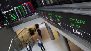 Borsa: l'Europa positiva attende Wall Street, Milano +0,9%