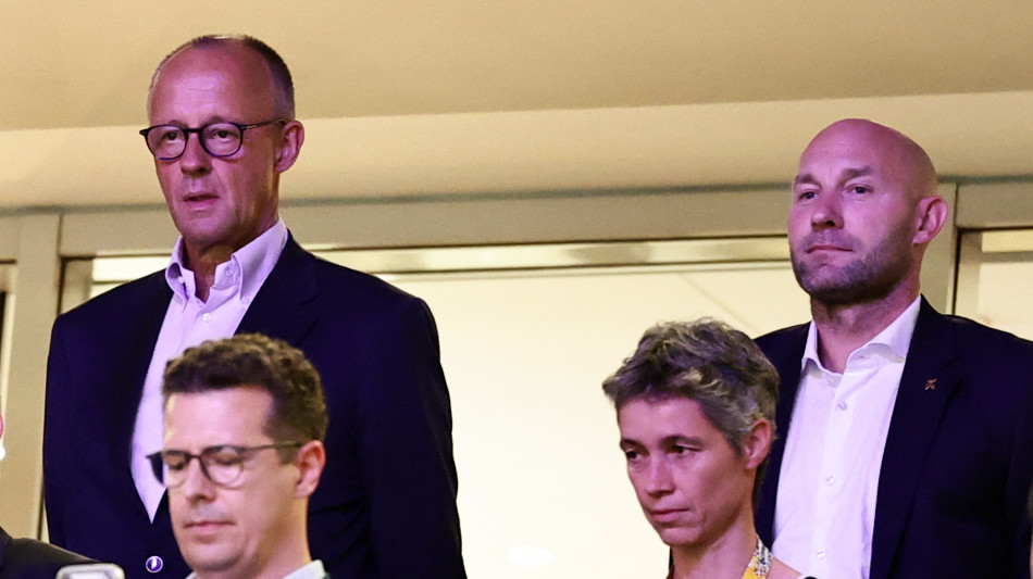 Merz, 'non lasciamo che l'AfD distrugga il paese con le sue parole'