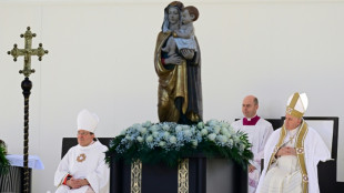 Una comisi&oacute;n del Vaticano rechaza por ahora la ordenaci&oacute;n de mujeres diaconisas