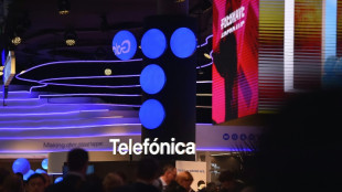 El beneficio de Telef&oacute;nica cae un 58% en el primer trimestre