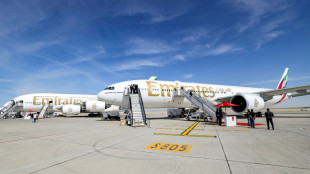 Emirates anuncia un pedido de 95 aviones a Boeing por 52.000 millones de d&oacute;lares
