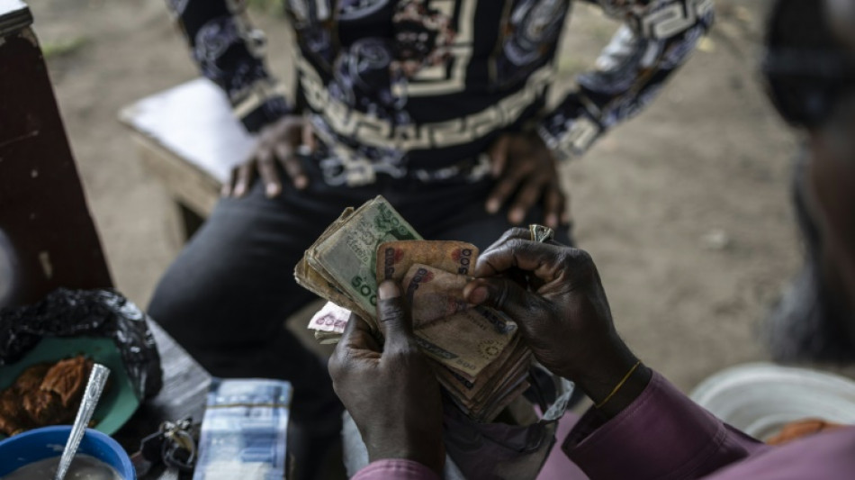 Menaces et chantage: au Nigeria, les applications de prêts mobiles harcèlent les emprunteurs