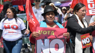 Ecuador celebra un referendo sobre las bases militares extranjeras y una nueva Constituci&oacute;n