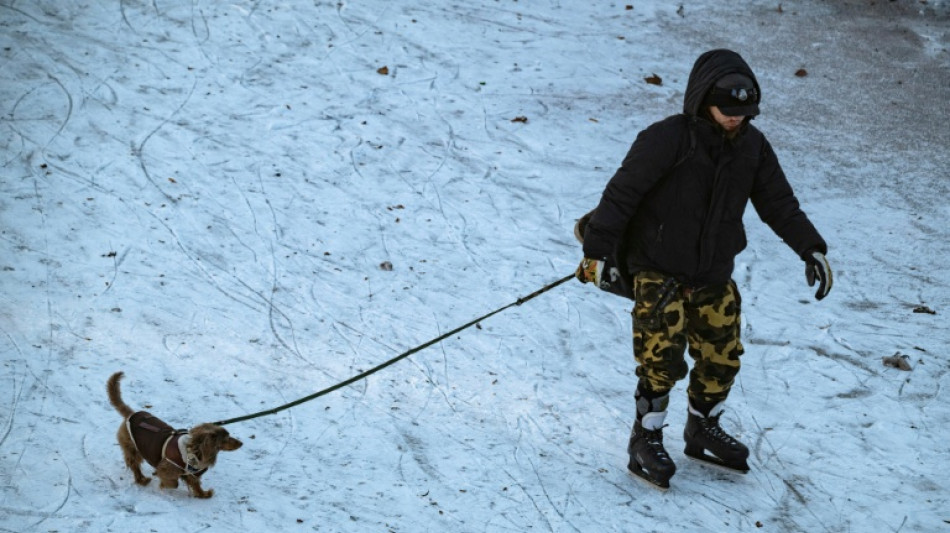 Nach Schnee nun Glatteis: Geschlossene Schulen und einige annullierte Fl&uuml;ge