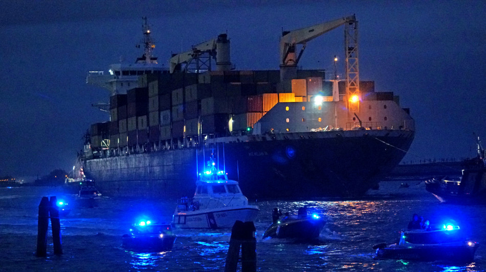 Antitrust, Sas (gruppo Msc) ceder&agrave; 49% Moby a Onorato