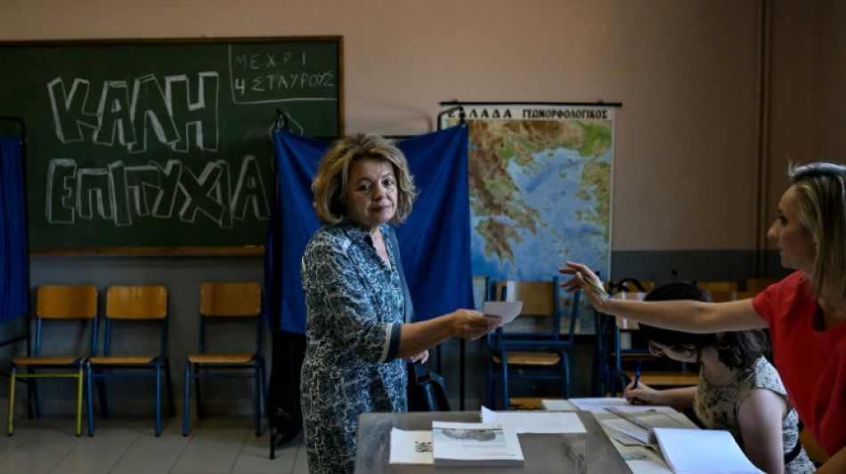 Extrema direita mostra for&ccedil;as nas elei&ccedil;&otilde;es europeias e provoca terremoto pol&iacute;tico na Fran&ccedil;a