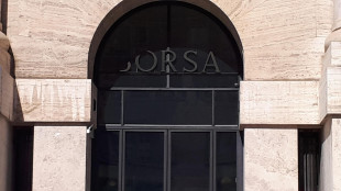 Borsa: Milano tiene (+0,55%) con Unipol, gi&ugrave; Iveco e Stellantis