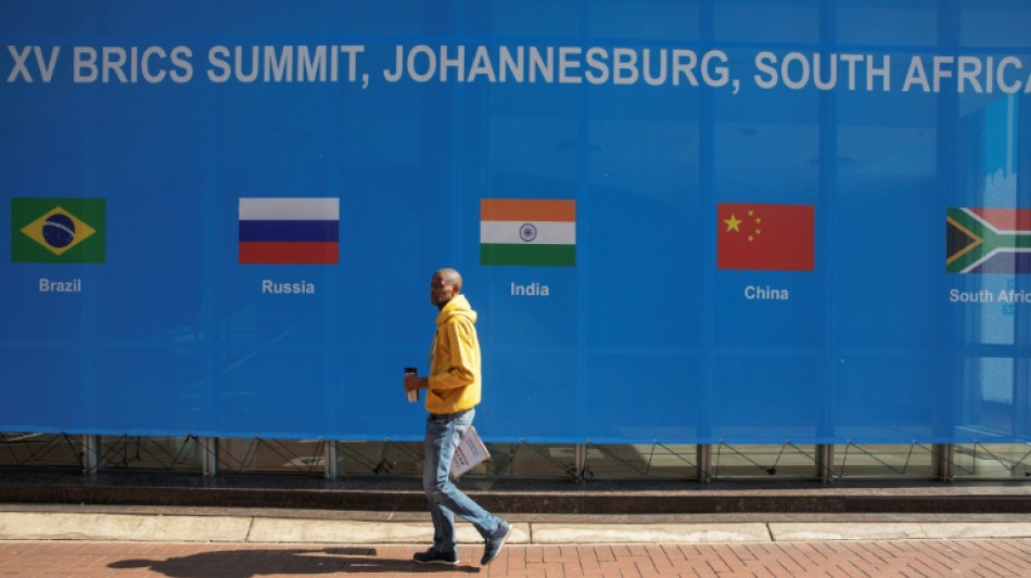 BRICS iniciam c&uacute;pula na &Aacute;frica do Sul em busca de maior influ&ecirc;ncia global