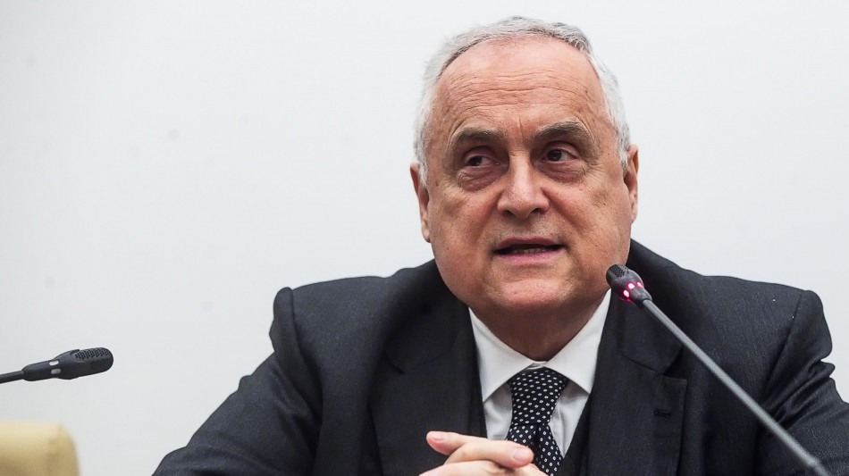 Lotito 'norme del sistema calcio non compatibili con la realt&agrave;'
