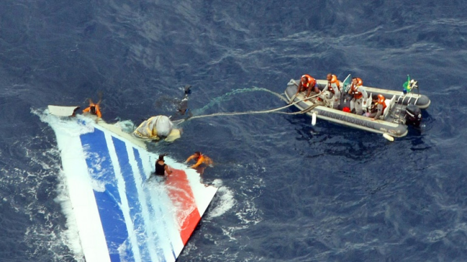 Crash du vol Rio-Paris en 2009: d&eacute;cision attendue pour Airbus et Air France