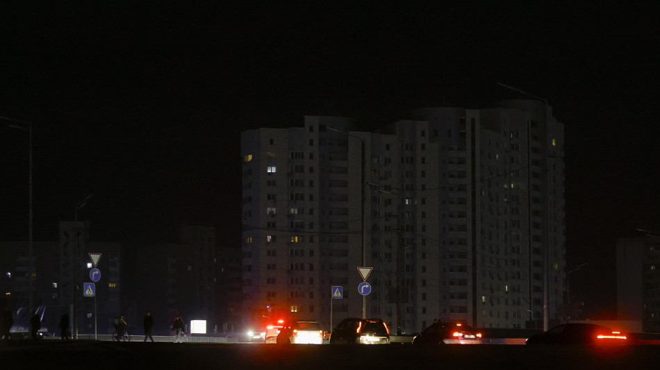 Ministero energia Ucraina, 'massiccio attacco a infrastrutture'