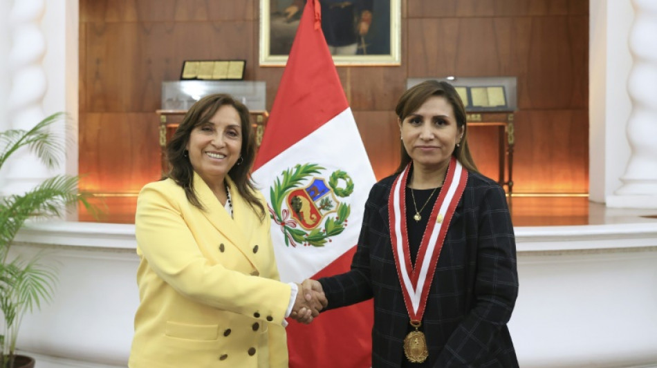 Suspenden por seis meses a la fiscal general de Per&uacute;