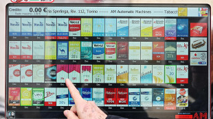 Al via la campagna per aumentare di 5 euro il prezzo delle sigarette