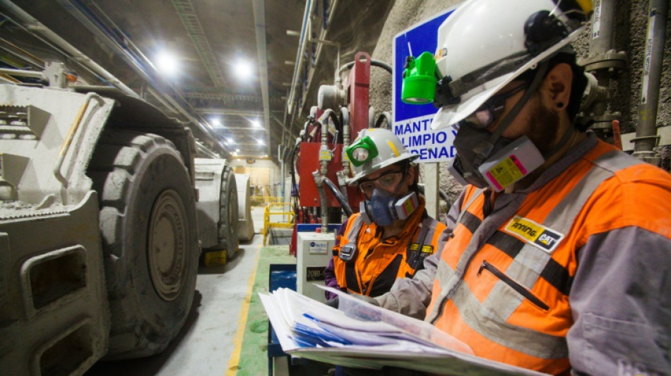 Congreso de Chile aprueba aumento de impuesto a gran miner&iacute;a del cobre
