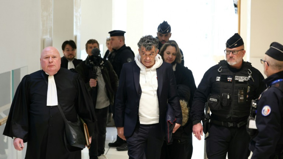 Condamné pour violences conjugales, Plaza accuse le parquet d'avoir "truqué" son procès et attaque l'Etat