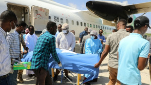 M&aacute;s de 30 muertos en un doble ataque el mi&eacute;rcoles por la noche en el centro de Somalia 
