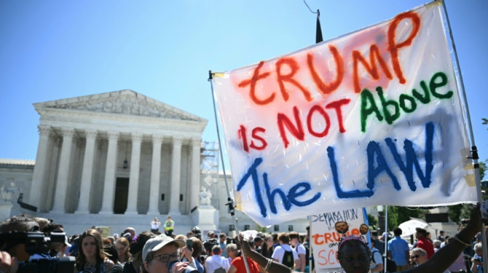 La politizaci&oacute;n de la Corte Suprema se cierne sobre las elecciones en EEUU