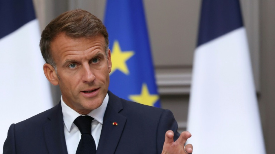 Macron ordena un plan para proteger las infraestructuras cr&iacute;ticas francesas de "ataques h&iacute;bridos rusos"