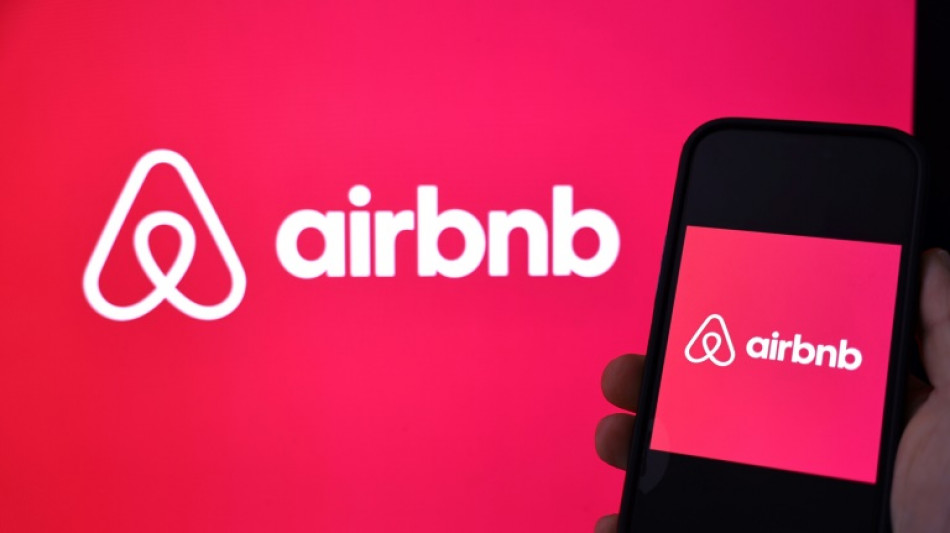 Airbnb proh&iacute;be las c&aacute;maras de seguridad dentro de los alojamientos