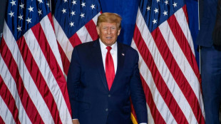 Elecci&oacute;n "ama&ntilde;ada", insultos, burlas: Trump hace una rara aparici&oacute;n en CNN