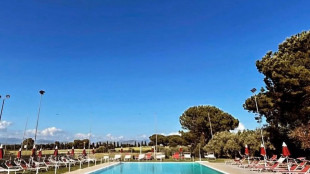 Caduto in piscina venerd&igrave;, morto bimbo di quattro anni