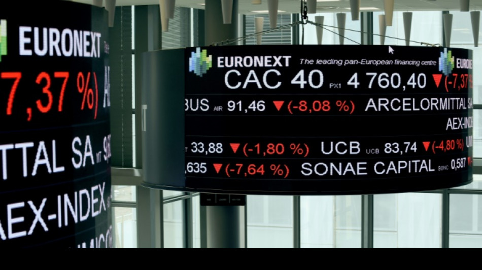 La Bourse de Paris chute sur la semaine et efface tous ses gains de l'ann&eacute;e