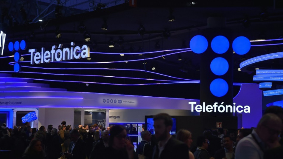 Telef&oacute;nica ofrece casi 2.000 millones de euros para tomar el control total de su filial alemana
