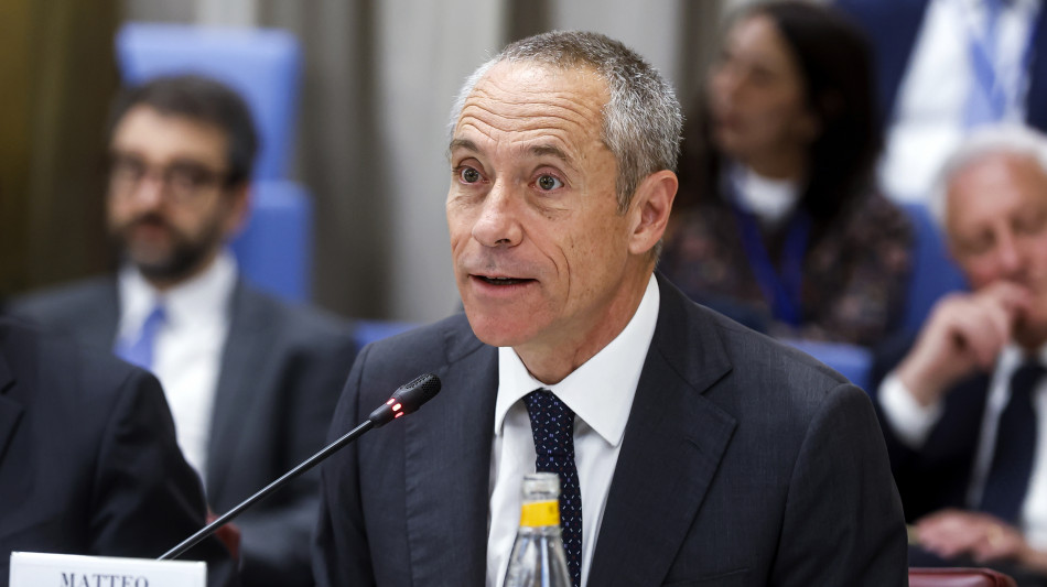 Poste, al via dal 20 luglio l'opas su Tim