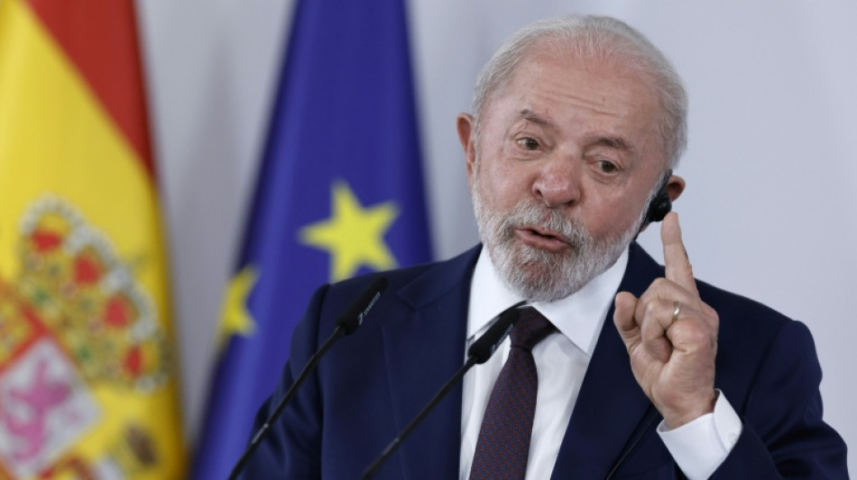 Lula alerta que, quando democracia retrocede, 'acontece um Hitler'