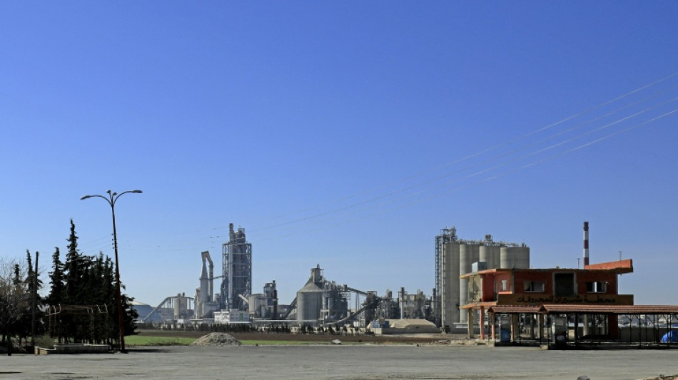 Terrorfinanzierung in Syrien: Zementhersteller Lafarge vor Gericht