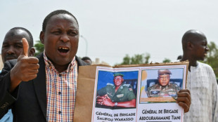 Cumbre africana prioriza di&aacute;logo con militares de N&iacute;ger, sin encontrar eco