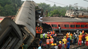 M&aacute;s de 280 muertos y cientos de heridos en un accidente de tren en India